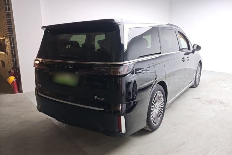 Used VOYAH Dream 2025 PHEV Four-Wheel-Drive Flagship Kunpeng Edition Rear Right 45 Deg