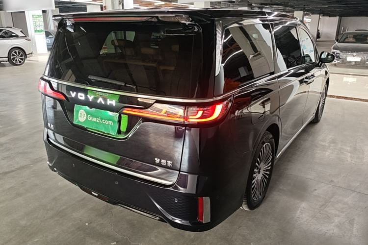 Used VOYAH Dream 2025 PHEV Four-Wheel Drive Prestige Kunpeng Edition Rear Right 45 Deg