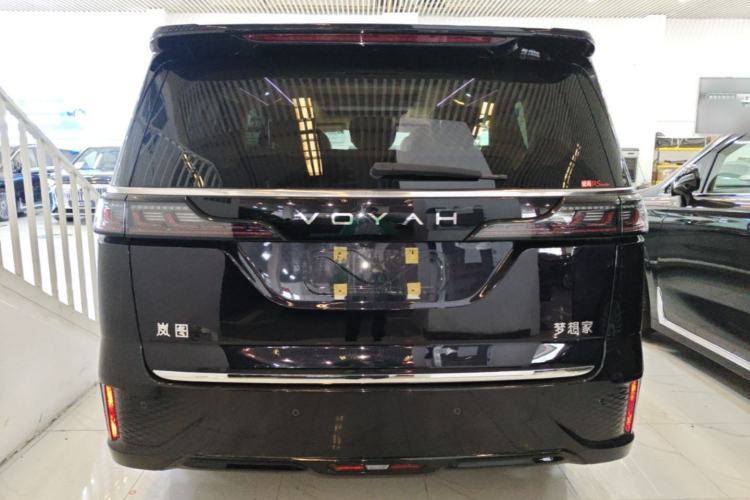 Used VOYAH Dream 2025 PHEV Four-Wheel-Drive Flagship Kunpeng Edition Rear