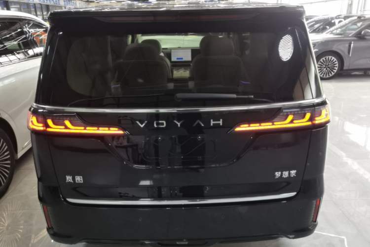 Used VOYAH Dream 2025 PHEV Four-Wheel Drive Prestige Kunpeng Edition Rear