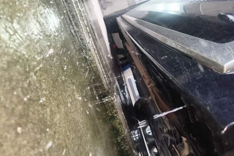 Used VOYAH Dream 2025 PHEV Four-Wheel-Drive Flagship Kunpeng Edition Right Side Sill