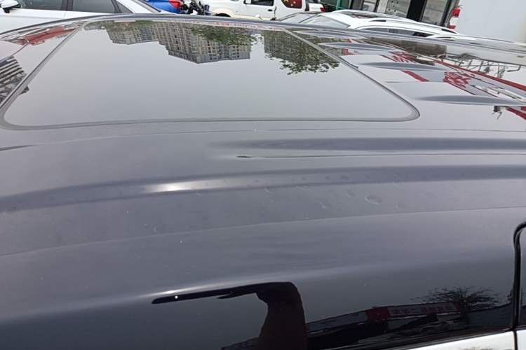 Used VOYAH Dream 2025 PHEV Four-Wheel Drive Excellence Qiankun Edition Roof