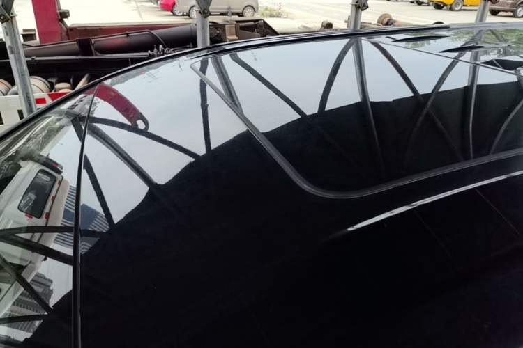 Used VOYAH Dream 2025 PHEV Four-Wheel-Drive Flagship Kunpeng Edition Roof