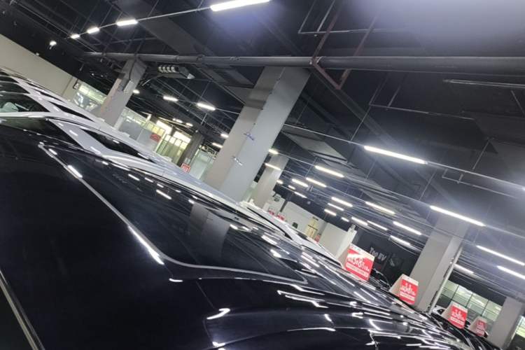 Used VOYAH Dream 2025 PHEV Four-Wheel Drive Prestige Kunpeng Edition Roof