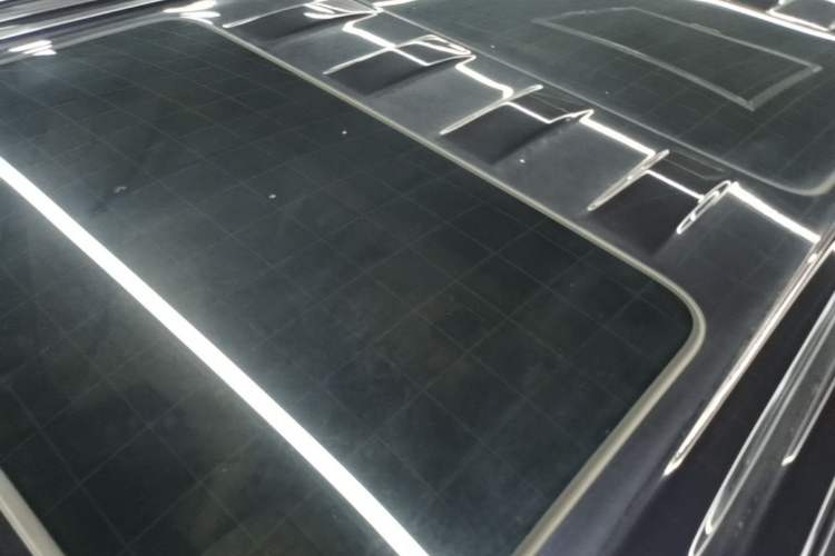 Used VOYAH Dream 2025 PHEV Four-Wheel Drive Prestige Kunpeng Edition Roof