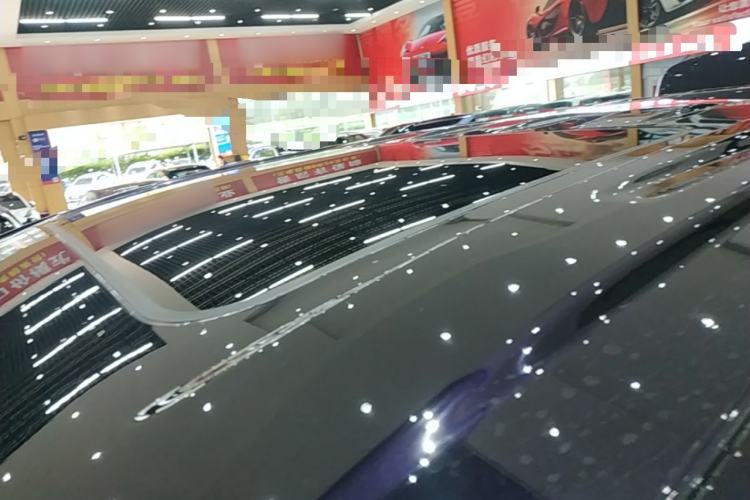Used VOYAH Dream 2025 PHEV Four-Wheel-Drive Flagship Kunpeng Edition Roof