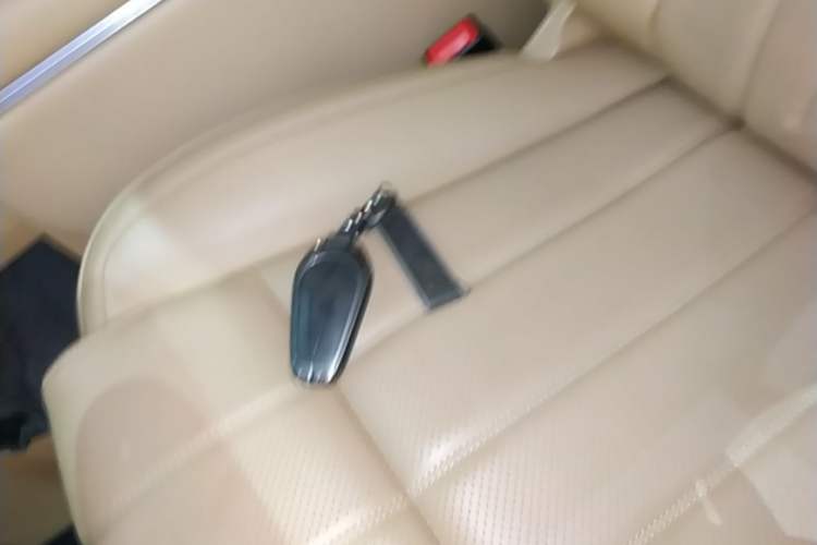 Used VOYAH Dream 2025 PHEV Four-Wheel-Drive Flagship Kunpeng Edition Vehicle Key