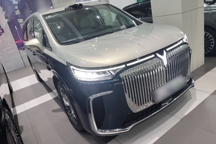 Used VOYAH Dream 2025 EV Four-Wheel-Drive Flagship Qiankun Version Front Right 45 Deg