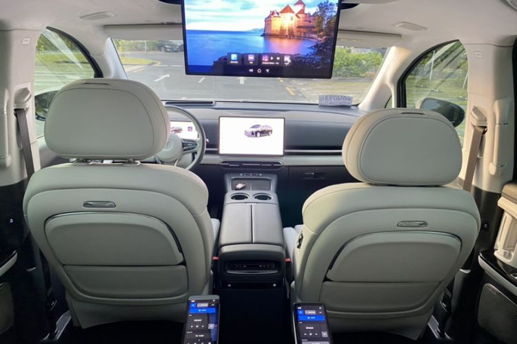 Used VOYAH Dream 2025 PHEV Four-Wheel-Drive Flagship Version – Qiankun Edition Interior 4