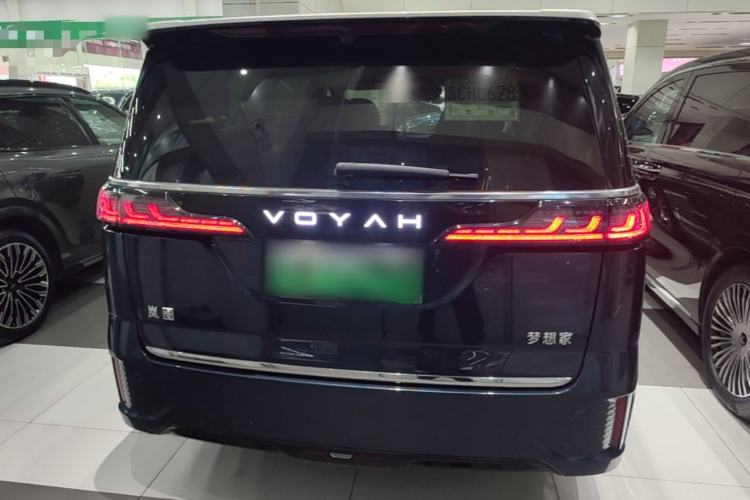 Used VOYAH Dream 2025 EV Four-Wheel-Drive Flagship Qiankun Version Rear
