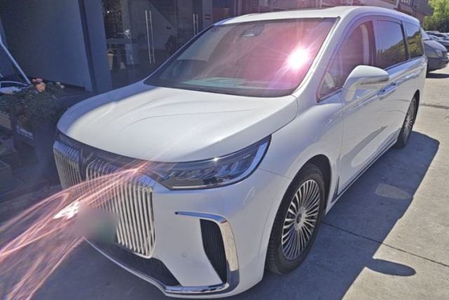 Used VOYAH Dream 2025 PHEV Four-Wheel-Drive Flagship Kunpeng Edition