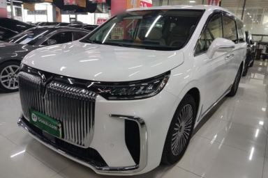 Used VOYAH Dream 2025 PHEV Four-Wheel Drive Prestige Kunpeng Edition