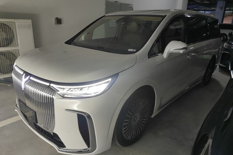 Used VOYAH Dream 2025 PHEV Four-Wheel Drive Prestige Kunpeng Edition Guazi used car, China used car export, Used car for sale, Used cars, Cheapest cars for sale