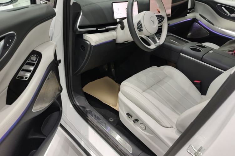Used VOYAH Dream 2025 PHEV Four-Wheel-Drive Flagship Kunpeng Edition Driver Seat