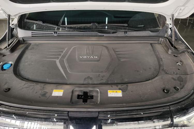 Used VOYAH Dream 2025 PHEV Four-Wheel Drive Prestige Kunpeng Edition Engine Bay