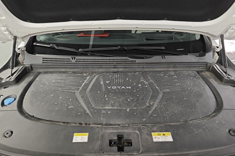Used VOYAH Dream 2025 PHEV Four-Wheel Drive Prestige Kunpeng Edition Engine Bay