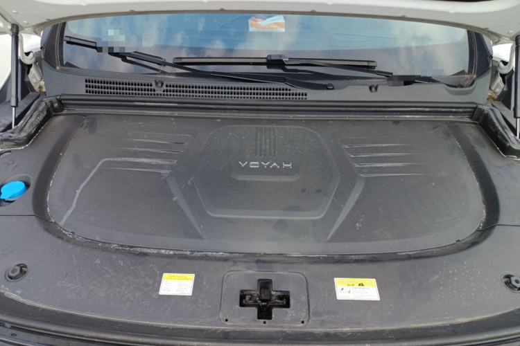 Used VOYAH Dream 2025 PHEV Four-Wheel-Drive Flagship Kunpeng Edition Engine Bay