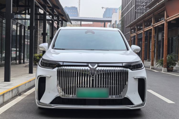 Used VOYAH Dream 2025 PHEV Four-Wheel-Drive Flagship Kunpeng Edition Exterior 1