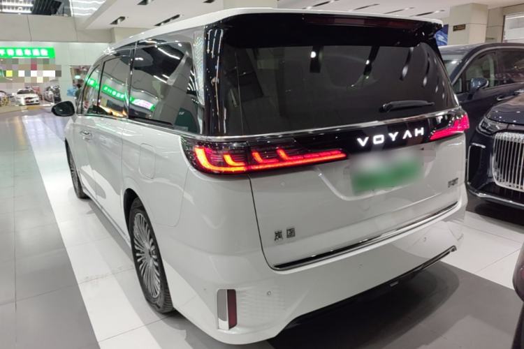 Used VOYAH Dream 2025 PHEV Four-Wheel-Drive Flagship Kunpeng Edition Exterior 2