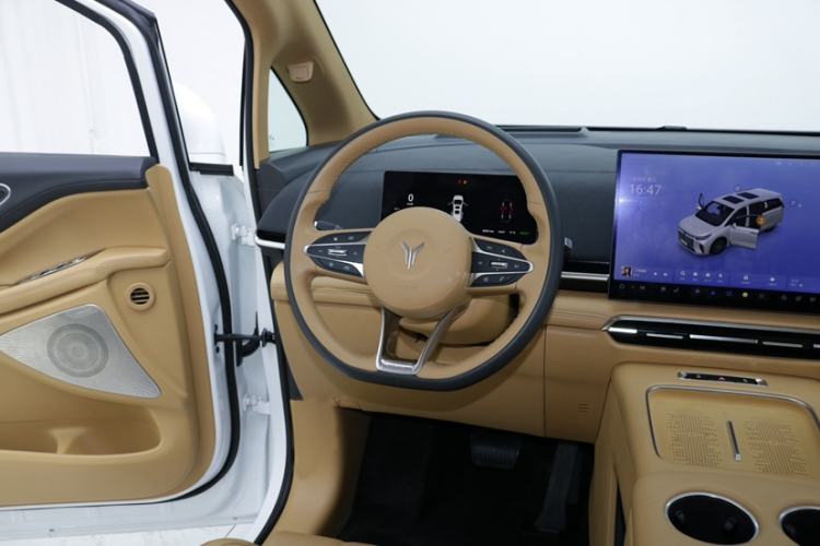 Used VOYAH Dream 2025 PHEV Four-Wheel Drive Prestige Kunpeng Edition Exterior 7