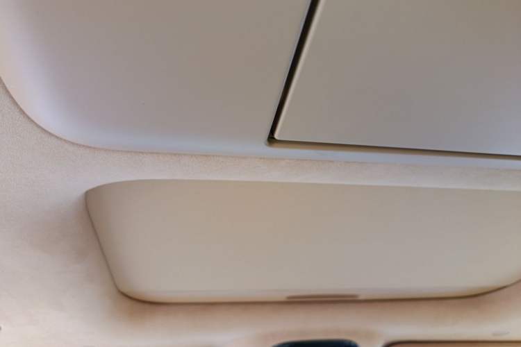 Used VOYAH Dream 2025 PHEV Four-Wheel-Drive Flagship Kunpeng Edition Headliner