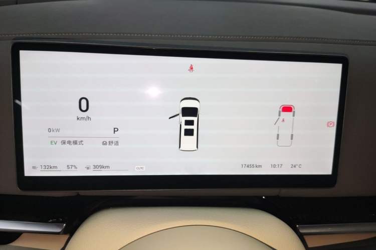 Used VOYAH Dream 2025 PHEV Four-Wheel Drive Prestige Kunpeng Edition Instrument Cluster