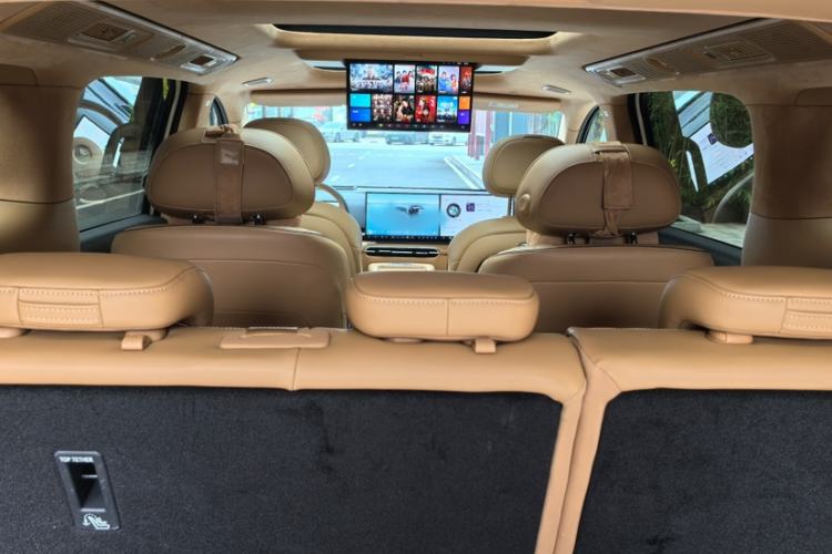 Used VOYAH Dream 2025 PHEV Four-Wheel-Drive Flagship Kunpeng Edition Interior 7