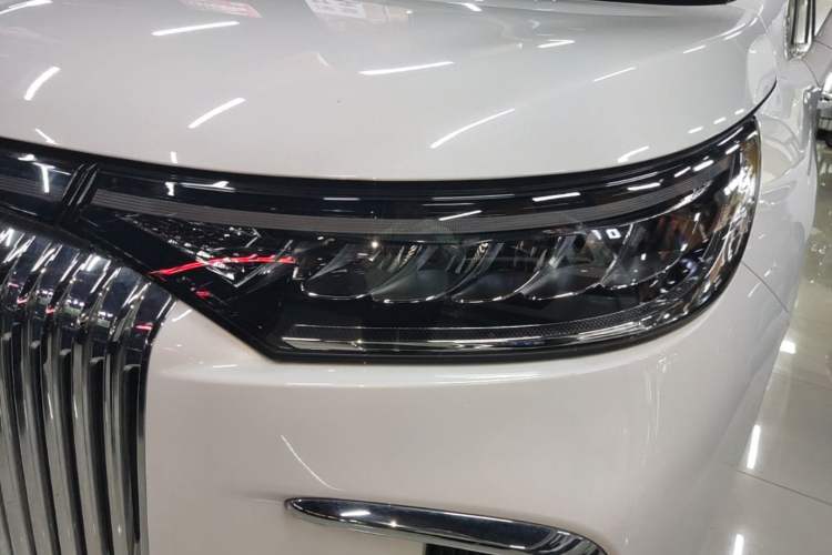 Used VOYAH Dream 2025 PHEV Four-Wheel Drive Prestige Kunpeng Edition Left Front Headlight