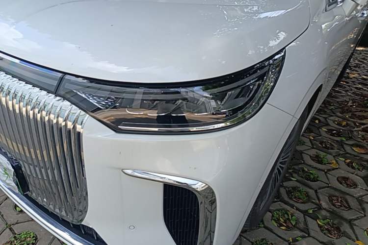 Used VOYAH Dream 2025 PHEV Four-Wheel Drive Excellence Kunpeng Edition Left Front Headlight