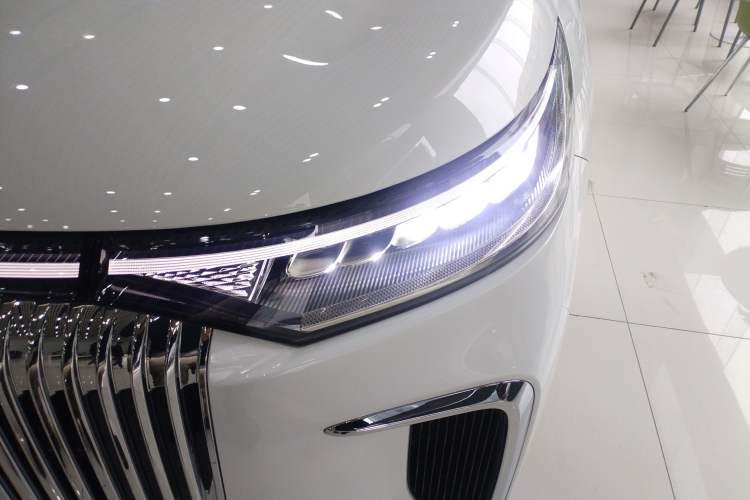 Used VOYAH Dream 2025 PHEV Four-Wheel Drive Prestige Kunpeng Edition Left Front Headlight