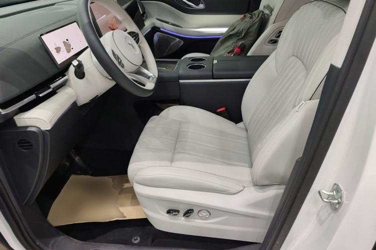 Used VOYAH Dream 2025 PHEV Four-Wheel-Drive Flagship Kunpeng Edition Left Front Seat