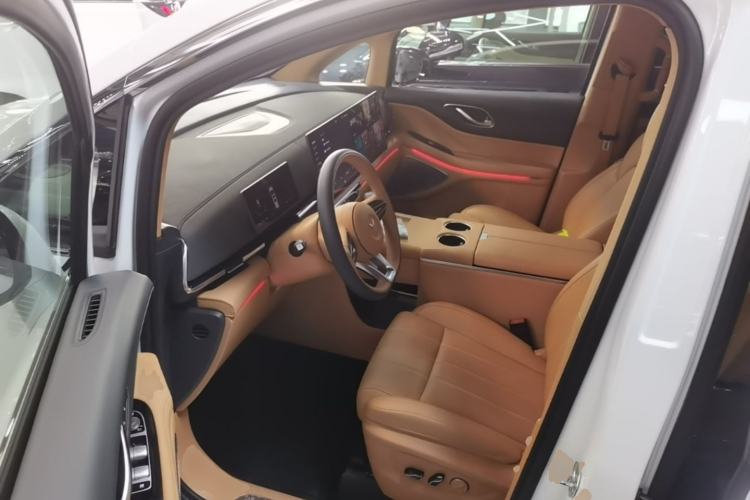 Used VOYAH Dream 2025 PHEV Four-Wheel Drive Prestige Kunpeng Edition Left Front Seat