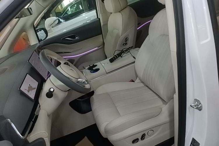 Used VOYAH Dream 2025 PHEV Four-Wheel-Drive Flagship Kunpeng Edition Left Front Seat