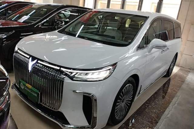 Used VOYAH Dream 2025 PHEV Four-Wheel-Drive Flagship Kunpeng Edition