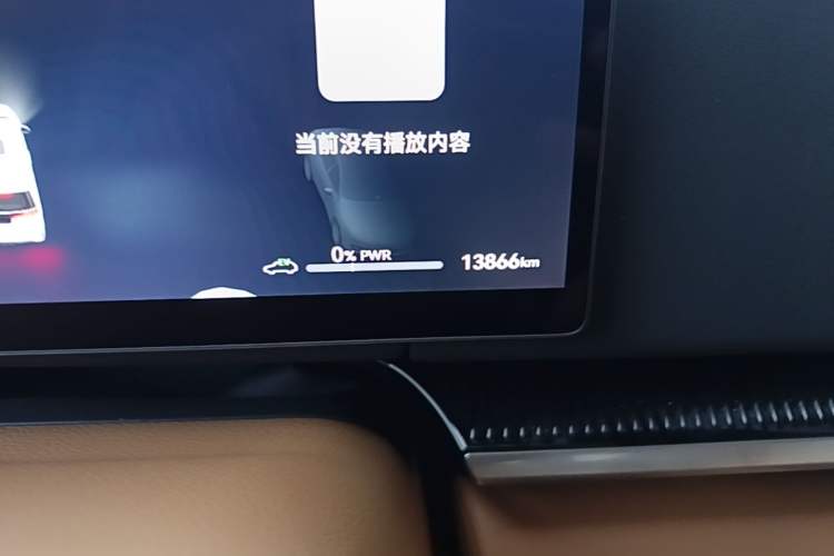 Used VOYAH Dream 2025 PHEV Four-Wheel-Drive Flagship Version – Qiankun Edition Odometer Close Up