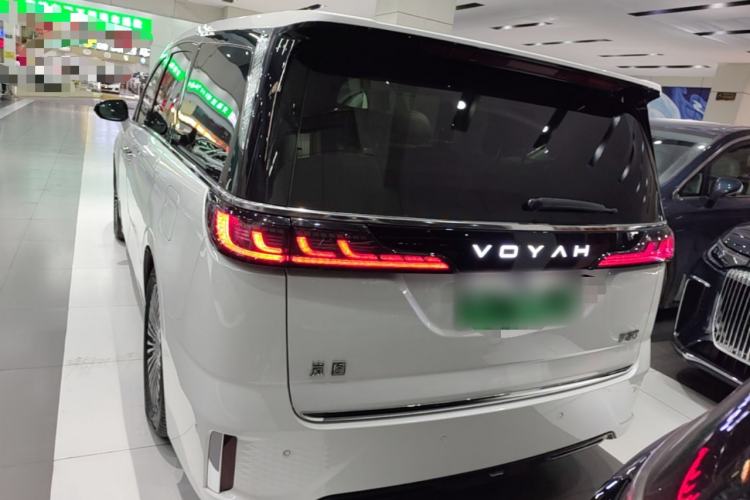 Used VOYAH Dream 2025 PHEV Four-Wheel-Drive Flagship Kunpeng Edition Rear