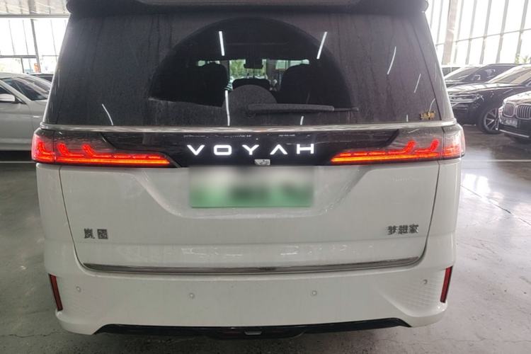 Used VOYAH Dream 2025 PHEV Four-Wheel Drive Prestige Kunpeng Edition Rear