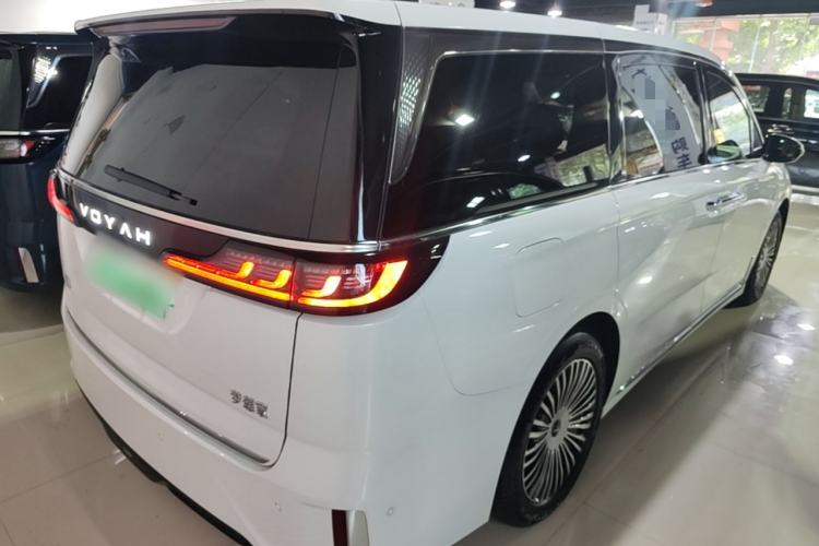 Used VOYAH Dream 2025 PHEV Four-Wheel Drive Prestige Kunpeng Edition Rear Right 45 Deg