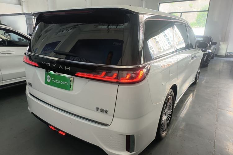 Used VOYAH Dream 2025 PHEV Four-Wheel Drive Prestige Kunpeng Edition Rear Right 45 Deg