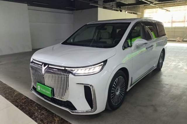 Used VOYAH Dream 2025 PHEV Four-Wheel-Drive Flagship Kunpeng Edition