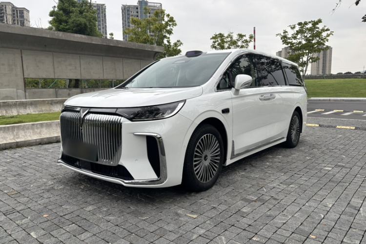 VOYAH Dream 2025 PHEV Four-Wheel Drive Prestige Qiankun Edition