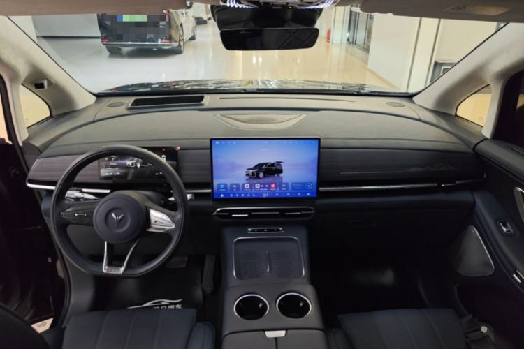 Used VOYAH Dream 2026 Model PHEV Qiankun Ultra Center Console