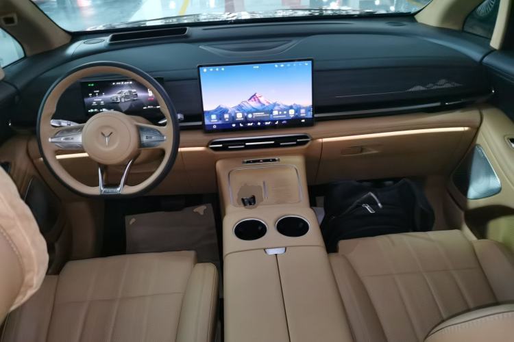 Used VOYAH Dream 2026 Model PHEV Qiankun Ultra Center Console