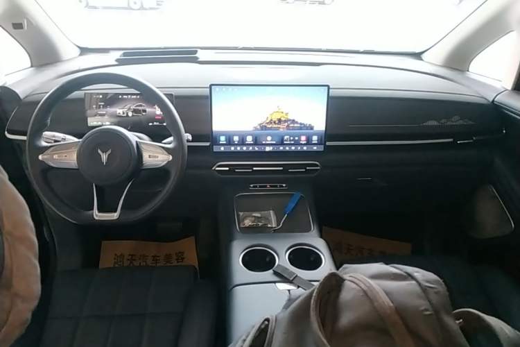 Used VOYAH Dream 2026 Model PHEV Qiankun Pro Center Console