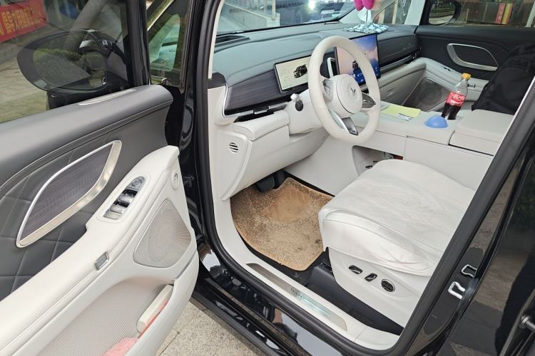 Used VOYAH Dream 2026 Model PHEV Qiankun Ultra Driver Seat