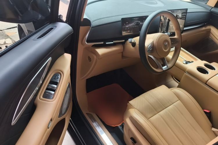 Used VOYAH Dream 2026 Model PHEV Qiankun Ultra Driver Seat