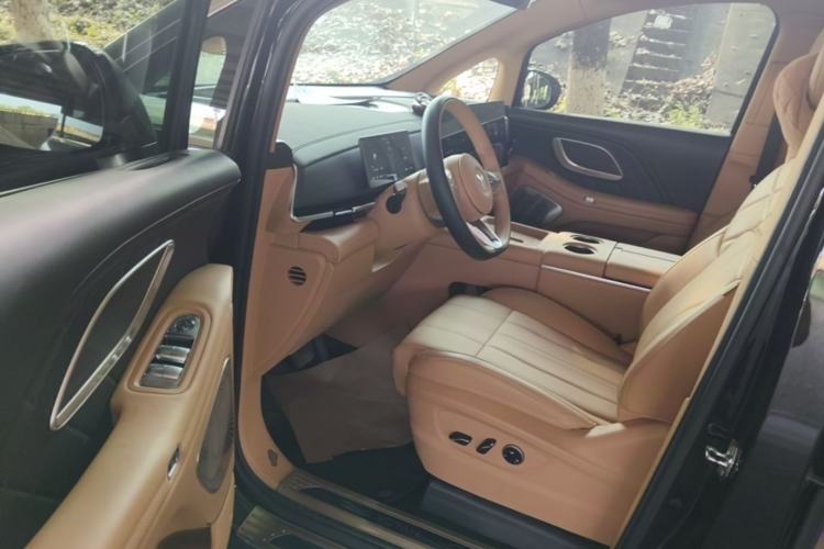 Used VOYAH Dream 2026 Model PHEV Qiankun Max Driver Seat
