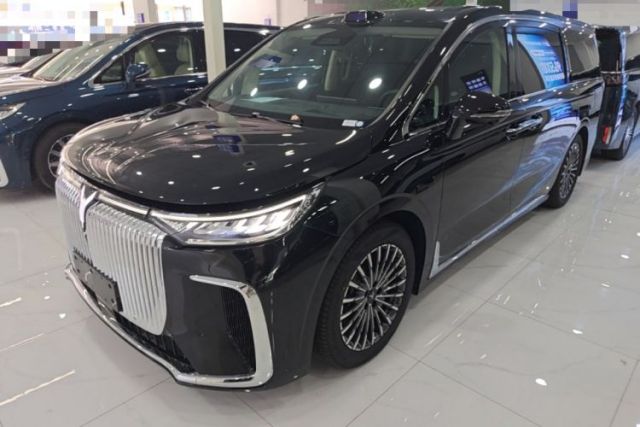 Used VOYAH Dream 2026 Model PHEV Qiankun Ultra
