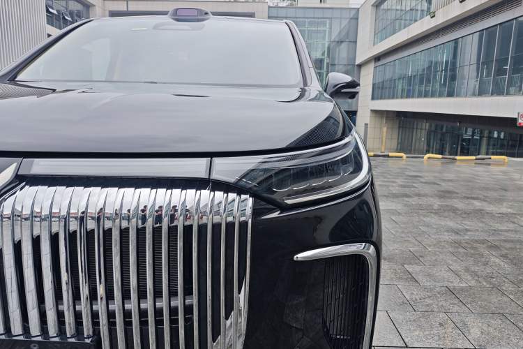 Used VOYAH Dream 2026 Model PHEV Qiankun Ultra Exterior 4
