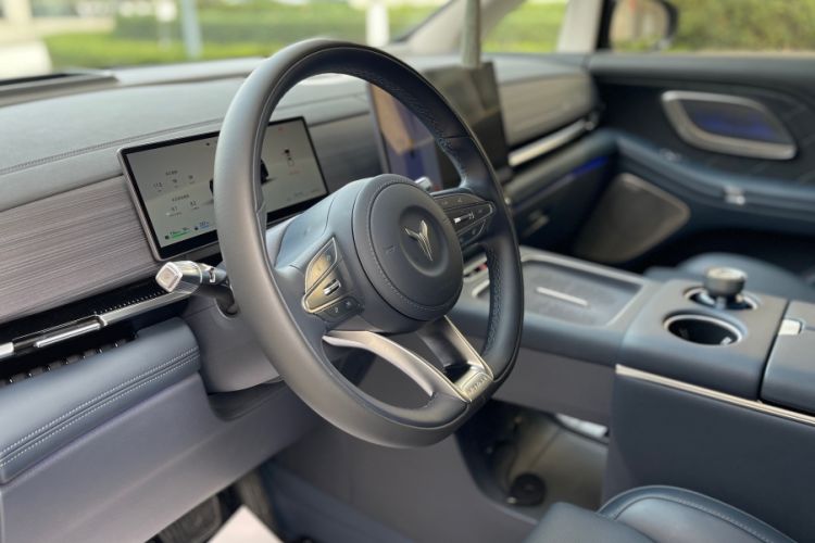 Used VOYAH Dream 2026 Model PHEV Qiankun Pro Exterior 5